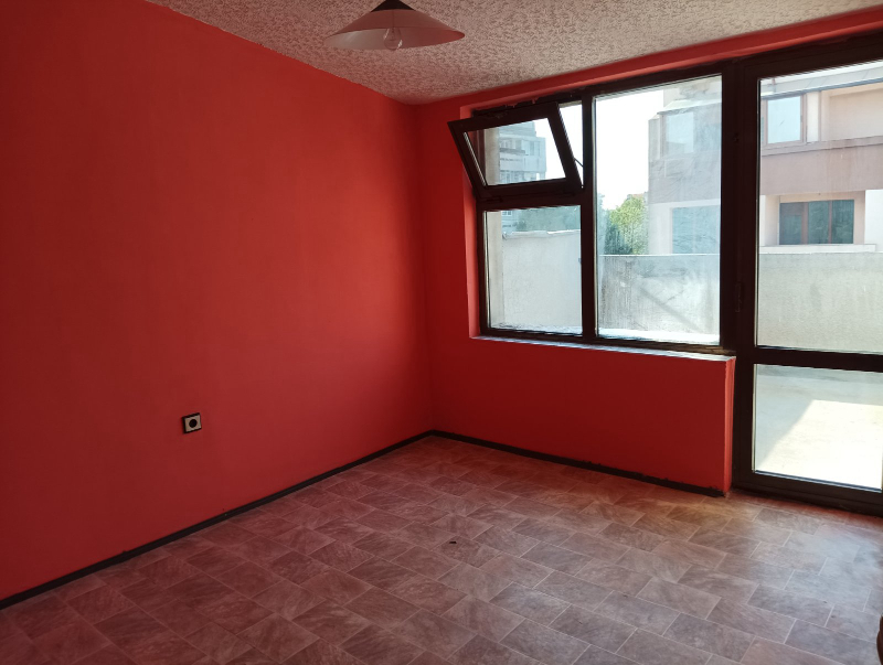 Продава  3-стаен град Бургас , Възраждане , 80 кв.м | 52914303 - изображение [2]