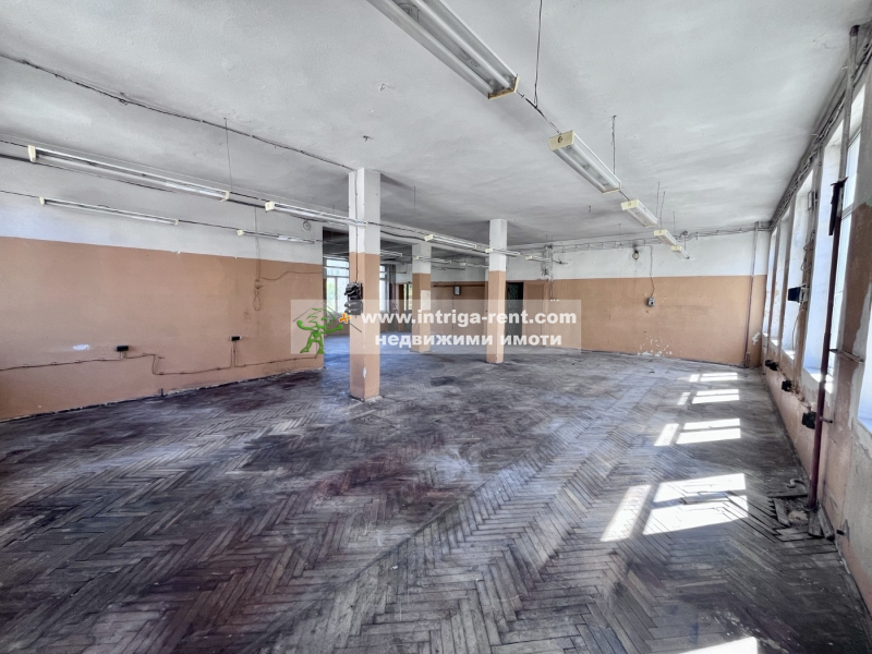 Te koop  Kantoor Chaskovo , Tsentar , 191 m² | 47222630 - afbeelding [4]