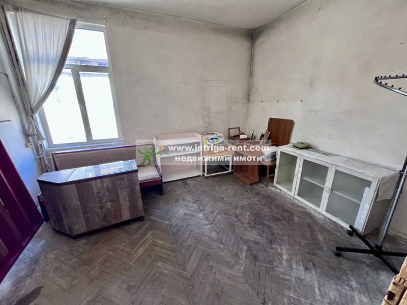 Te koop  Kantoor Chaskovo , Tsentar , 191 m² | 47222630 - afbeelding [9]