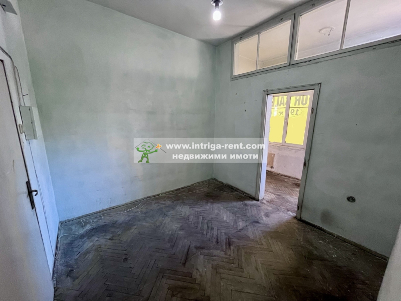 Te koop  Kantoor Chaskovo , Tsentar , 191 m² | 47222630 - afbeelding [11]