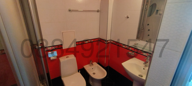 Na prodej  3 ložnice Sofia , Centar , 125 m2 | 47931391 - obraz [8]