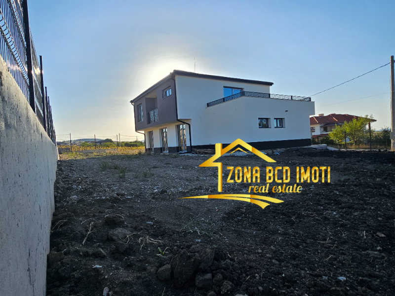 Na prodej  Dům oblast Sofia , Božurište , 254 m2 | 24986611 - obraz [2]