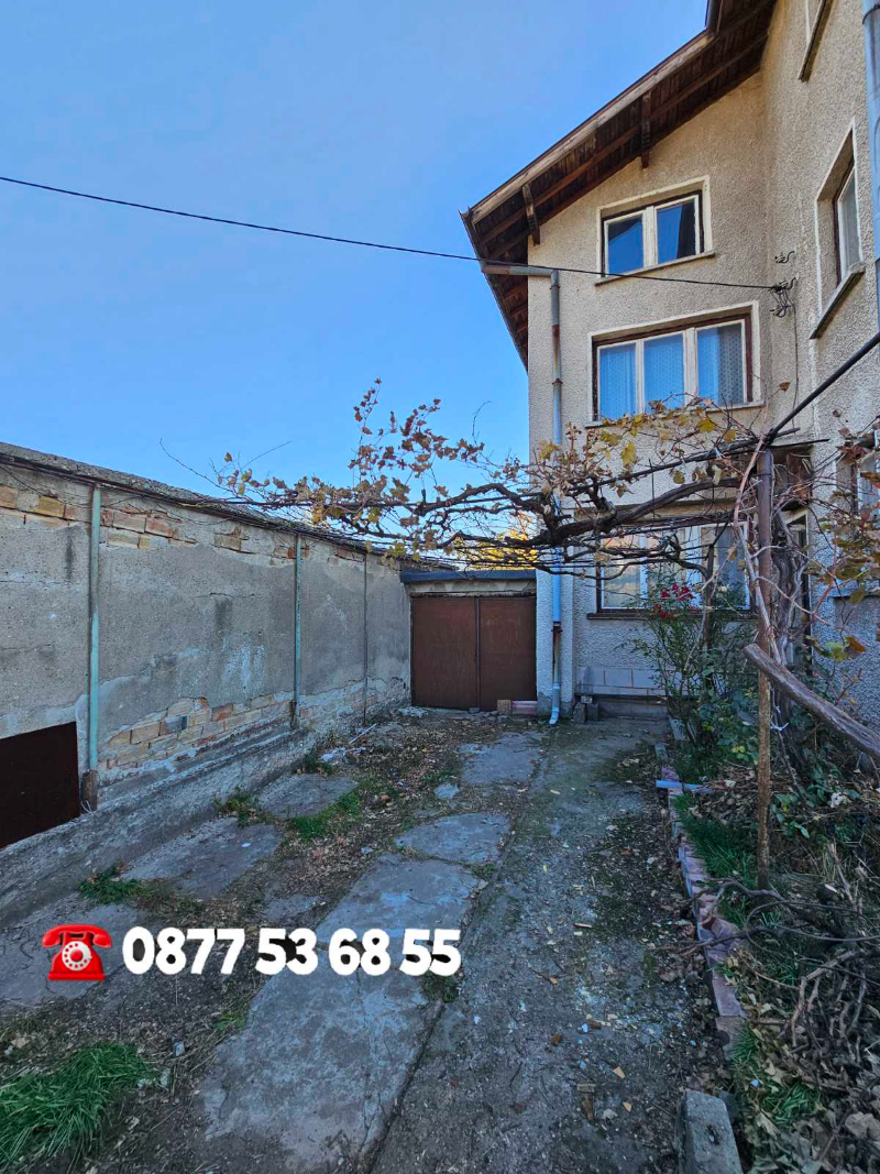Продава  Къща област София , гр. Костинброд , 294 кв.м | 64353372 - изображение [13]