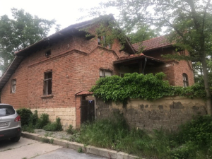 Huis Pejtsjinovo, regio Roese