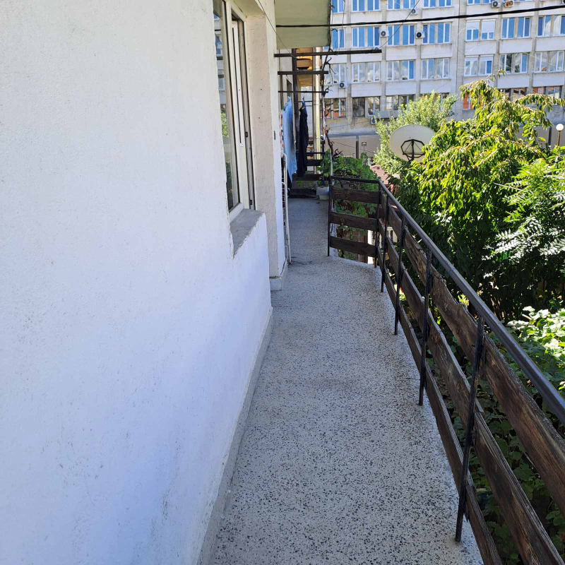 Продава  Етаж от къща град Кюстендил , Център , 130 кв.м | 24508830 - изображение [15]