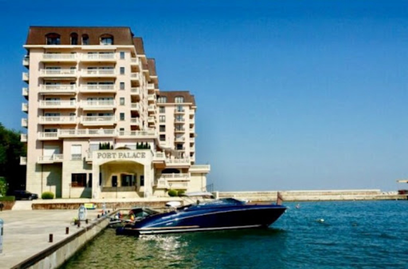 Продается  2 спальни Варна , к.к. Св.Св. Константин и Елена , 165 кв.м | 74361430