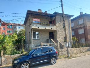 Къща гр. Горна Оряховица, област Велико Търново
