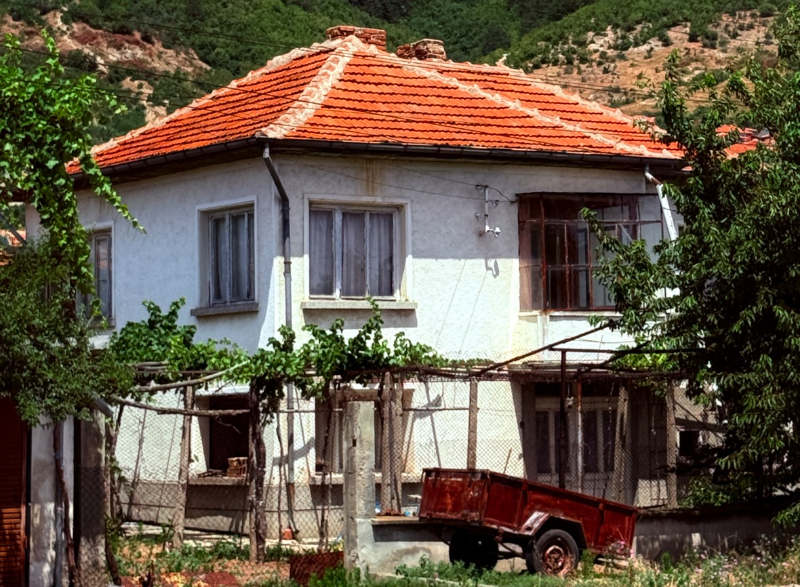 Продава  Къща област Сливен , гр. Твърдица , 156 кв.м | 43067341 - изображение [3]