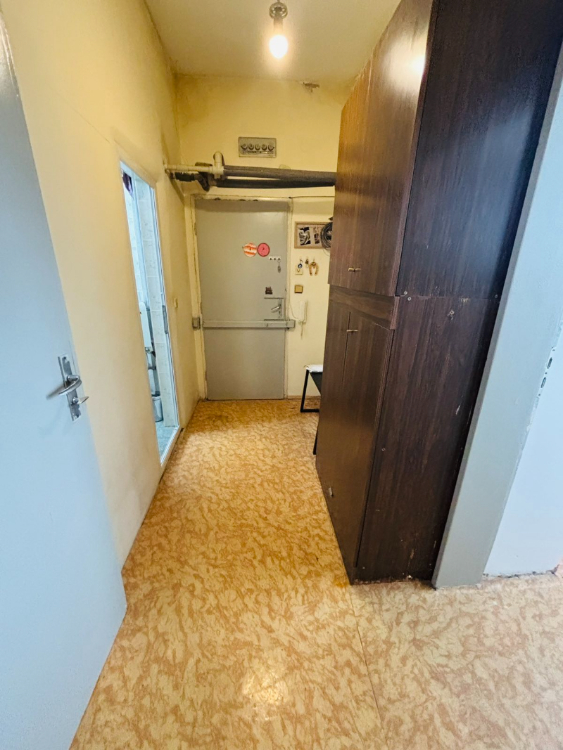 Till salu  1 sovrum Sofia , Centar , 40 kvm | 51727368 - bild [9]