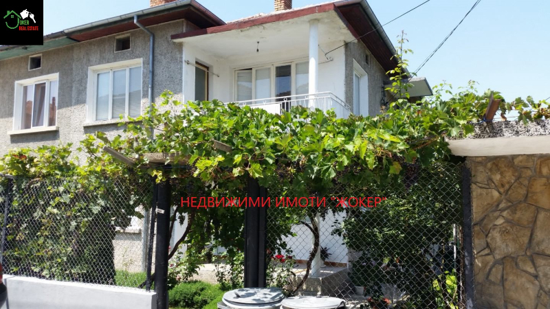 Til salg  Hus region Veliko Tarnovo , Debelets , 180 kvm | 42368549
