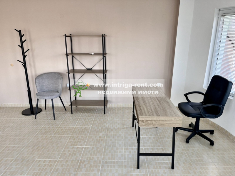 Eladó  Hivatal Haskovo , Centar , 30 négyzetméter | 38150197