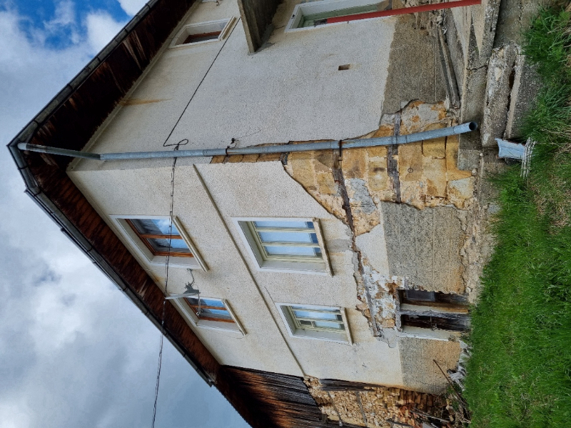 De vânzare  Etajul casei regiunea Smolyan , Stoicite , 61 mp | 54140885