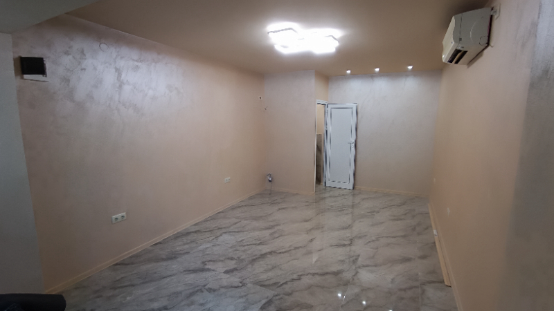 Da affittare  Negozio Sofia , Hadgi Dimitar , 25 mq | 89226674 - Immagine [3]