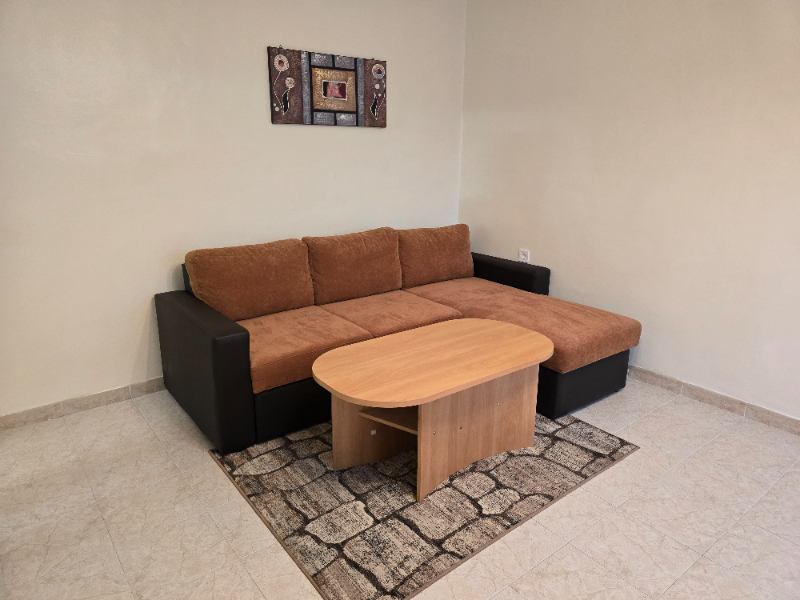 В оренду  Студія Русе , Централен южен район , 45 кв.м | 72825601
