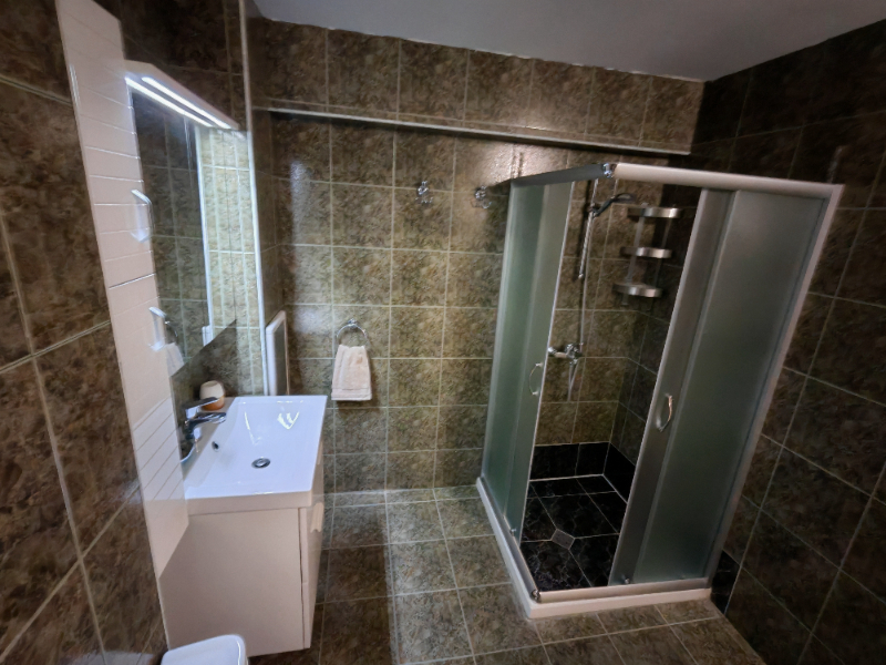 En renta  2 dormitorios Pleven , Idealen tsentar , 98 metros cuadrados | 94538142 - imagen [9]