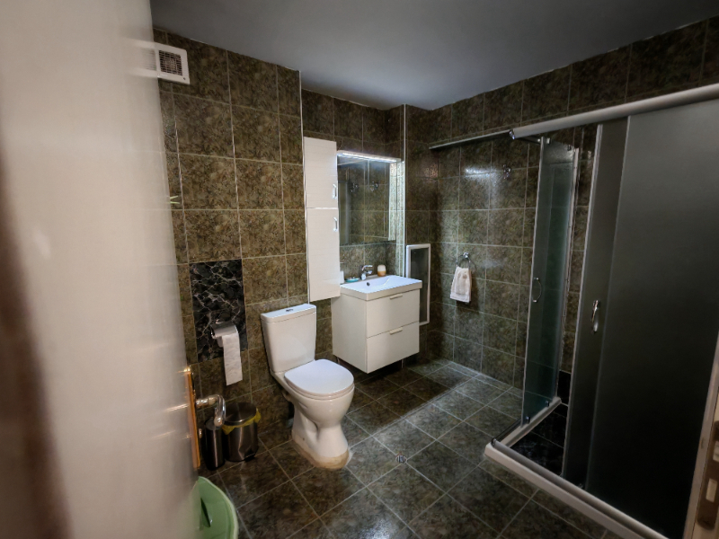 En renta  2 dormitorios Pleven , Idealen tsentar , 98 metros cuadrados | 94538142 - imagen [8]