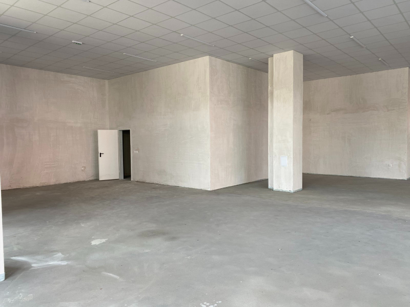 Para alugar  Comprar Plovdiv , Hristo Smirnenski , 425 m² | 55996993 - imagem [5]