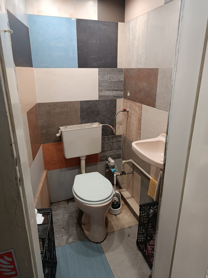 Издаје се  Схоп Софија , Центар , 24 м2 | 23926178 - слика [5]