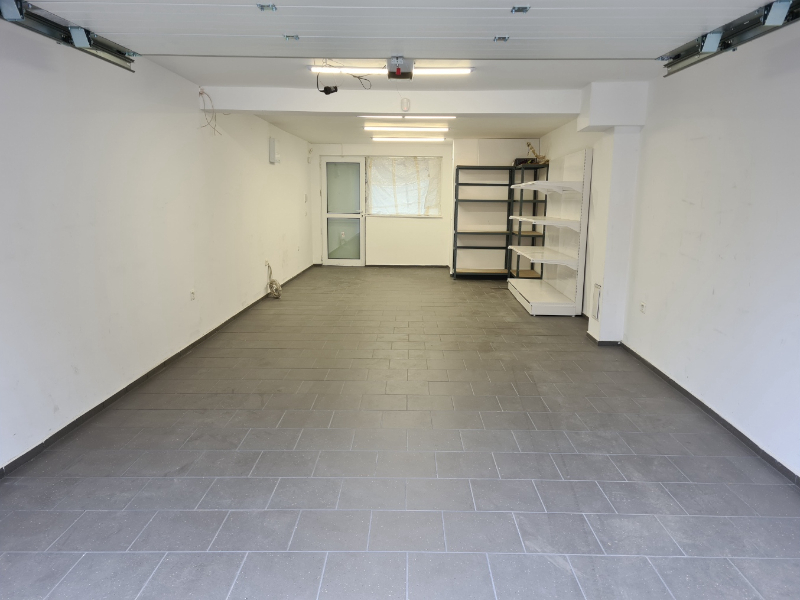 Do wynajęcia  Garaż Plowdiw , Marasza , 40 mkw | 24731586 - obraz [3]