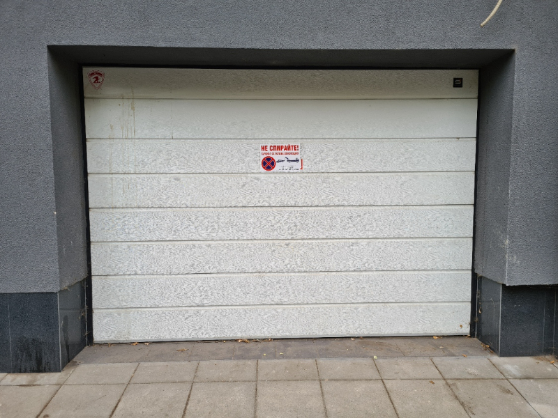 Do wynajęcia  Garaż Plowdiw , Marasza , 40 mkw | 24731586