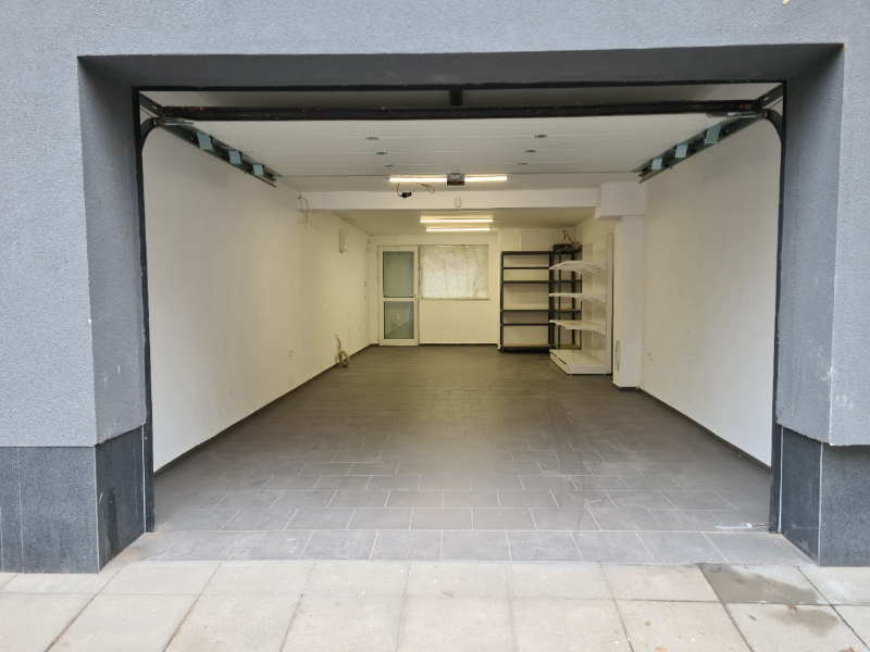 Do wynajęcia  Garaż Plowdiw , Marasza , 40 mkw | 24731586 - obraz [2]